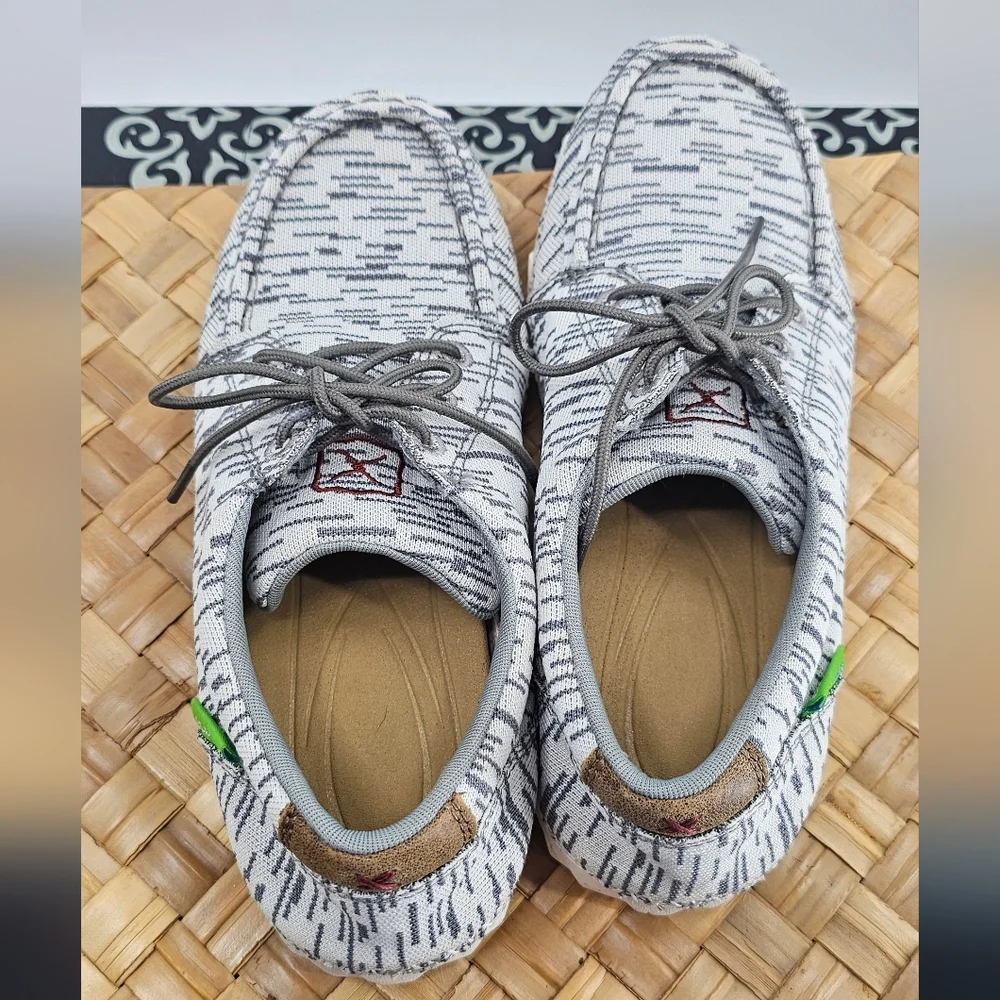 Twisted X Gray Patterned Shoes Size 7